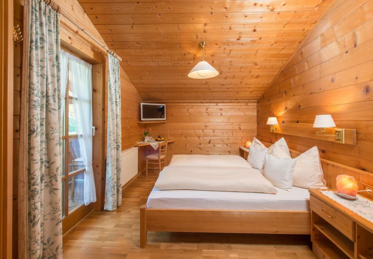 Bio-Holzhaus Und Landhaus Heimat Ramsau am Dachstein Dış mekan fotoğraf